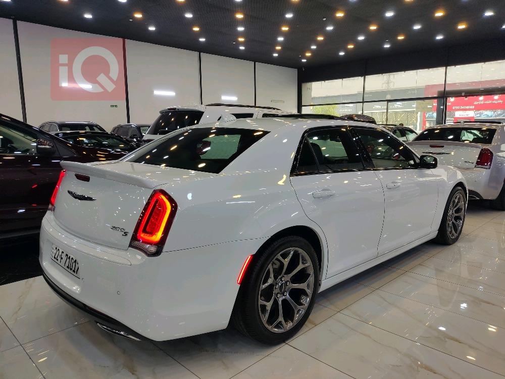 Chrysler 300